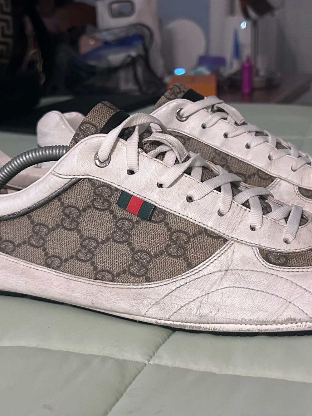 Vintage Gucci Men’s White and Brown GG Canvas Low-Top driving sneakers,